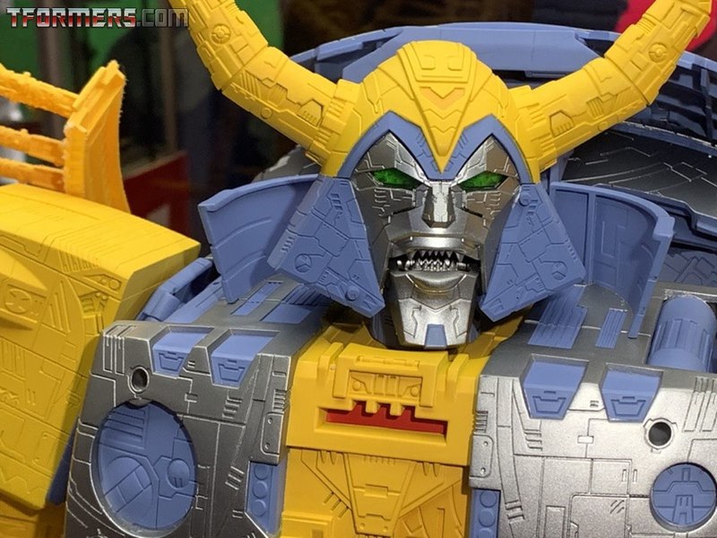 Sdcc 2019 Transformers Preview Night Hasbro Booth Images  (15 of 130)